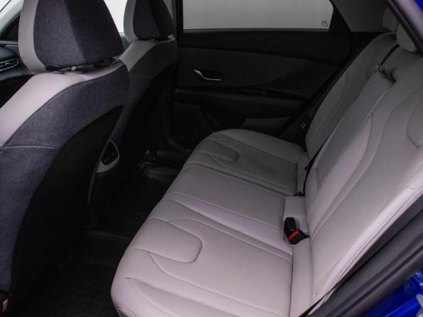 Hyundai Elantra VII (CN7) с пробегом 2022 года, цена 2 530 000 рублей, 27841 км, седан, Автокод Объявления