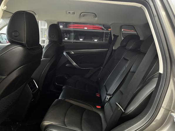 Geely Atlas Pro с пробегом 2023 года, цена 2 130 000 рублей, 49000 км, внедорожник, Автокод Объявления