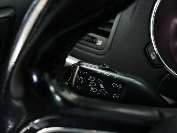 Skoda Yeti I Рестайлинг с пробегом 2014 года, цена 1 359 000 рублей, 125346 км, внедорожник, Автокод Объявления