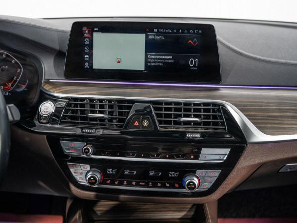 BMW 5 серии VII (G30/G31/G38) с пробегом 2019 года, цена 3 600 000 рублей, 117000 км, седан, Автокод Объявления
