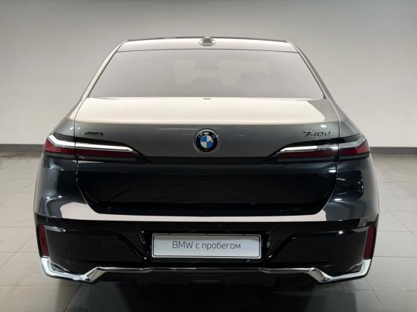 BMW 7 серии VII (G70) с пробегом 2023 года, цена 15 300 000 рублей, 11587 км, седан, Автокод Объявления