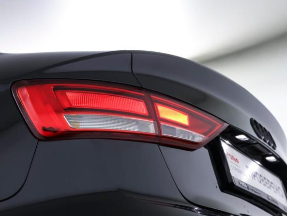 Audi A3 III (8V) Рестайлинг с пробегом 2019 года, цена 1 590 000 рублей, 169254 км, седан, Автокод Объявления