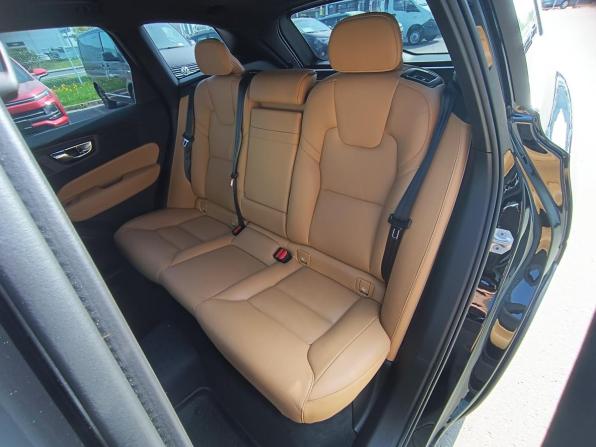 Volvo XC60 II с пробегом 2019 года, цена 3 650 000 рублей, 120000 км, внедорожник, Автокод Объявления