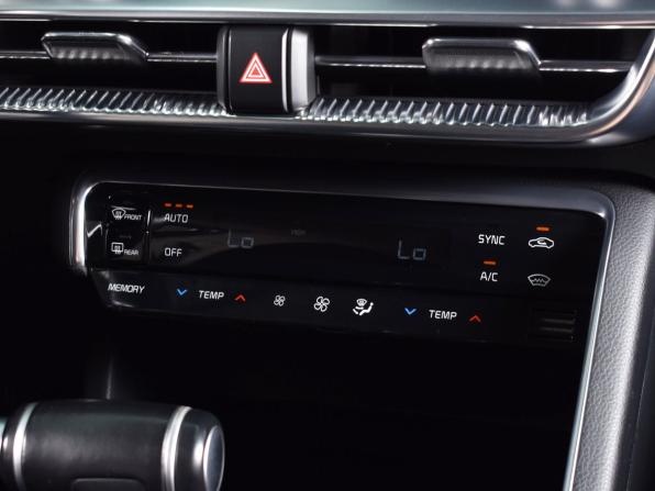 Kia K5 III с пробегом 2021 года, цена 2 075 997 рублей, 60102 км, седан, Автокод Объявления