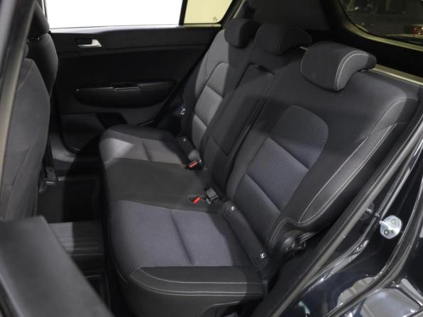 Kia Sportage IV Рестайлинг с пробегом 2018 года, цена 2 299 000 рублей, 94677 км, внедорожник, Автокод Объявления