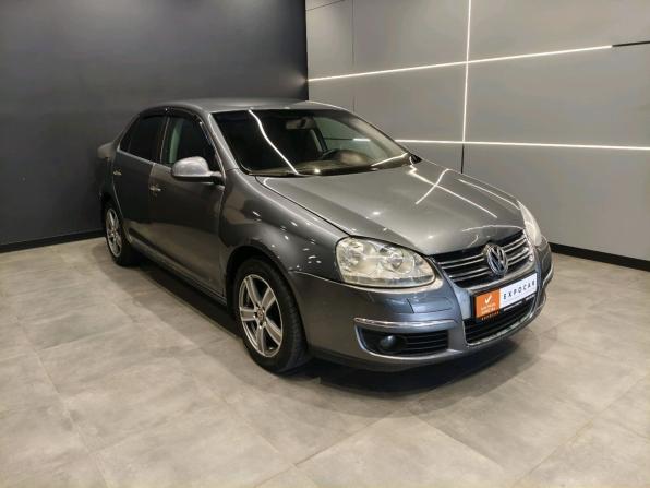 Volkswagen Jetta V с пробегом 2008 года, цена 299 000 рублей, 245000 км, седан, Автокод Объявления