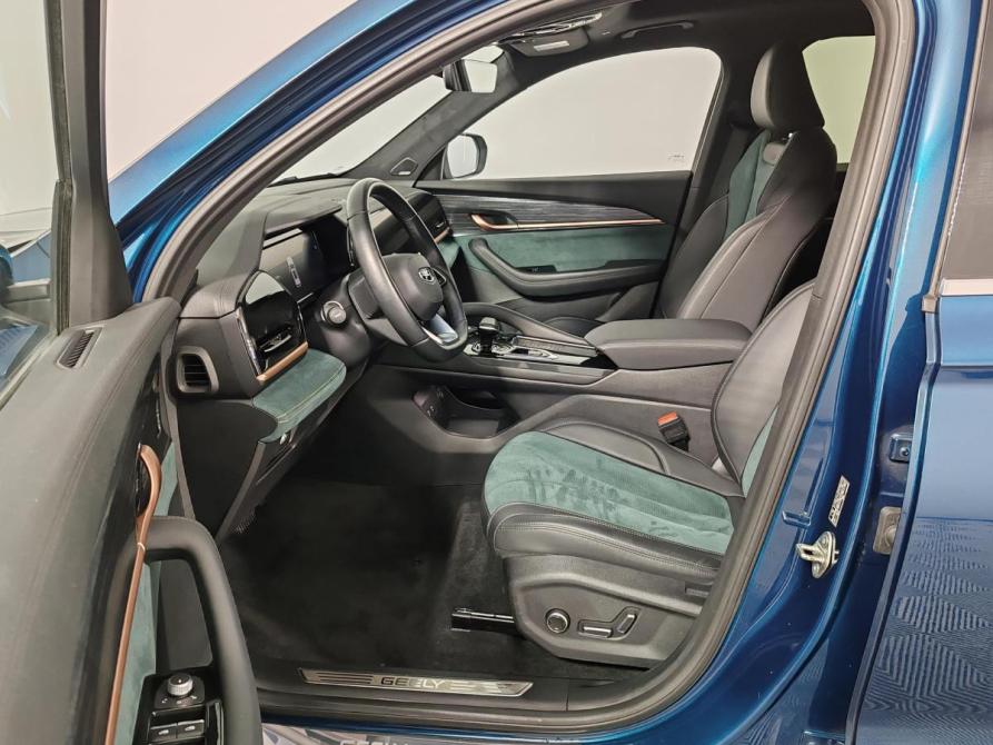 Geely Monjaro I Москва  - изображение 16