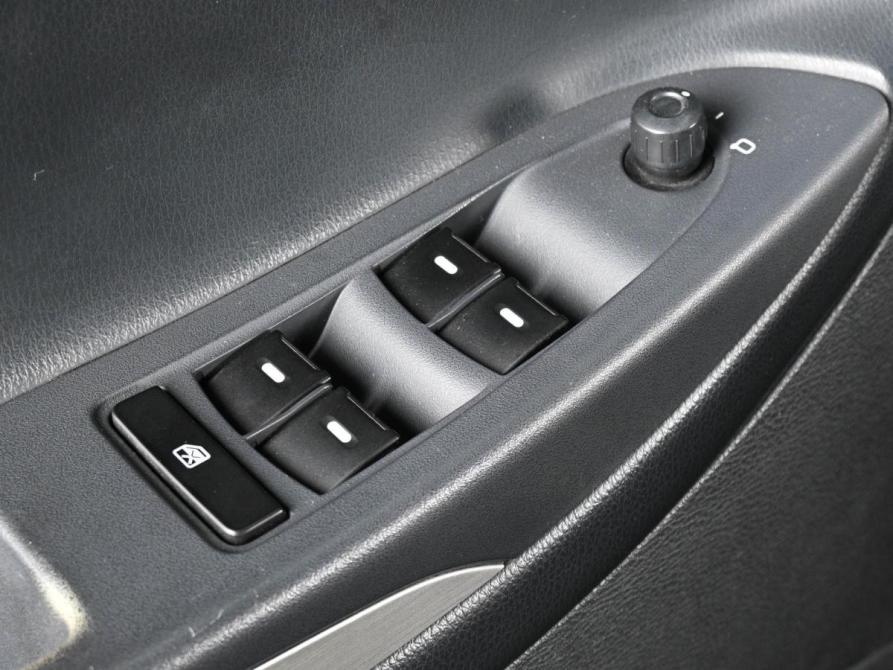 Geely Emgrand X7 I Ростов-на-Дону  - изображение 14