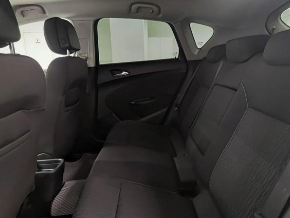Opel Astra J Рестайлинг с пробегом 2012 года, цена 759 000 рублей, 167765 км, хэтчбек, Автокод Объявления