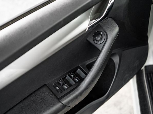 Skoda Octavia III (A7) Рестайлинг с пробегом 2020 года, цена 1 625 000 рублей, 87009 км, лифтбек, Автокод Объявления