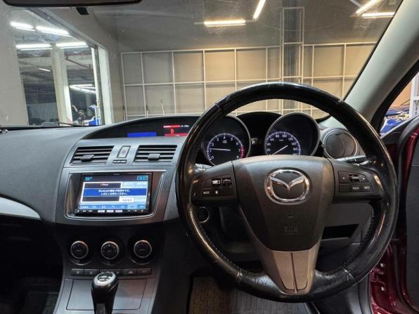 Mazda Axela II с пробегом 2013 года, цена 947 000 рублей, 142000 км, хэтчбек, Автокод Объявления