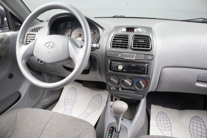 Hyundai Accent II с пробегом 2004 года, цена 419 000 рублей, 175000 км, седан, Автокод Объявления