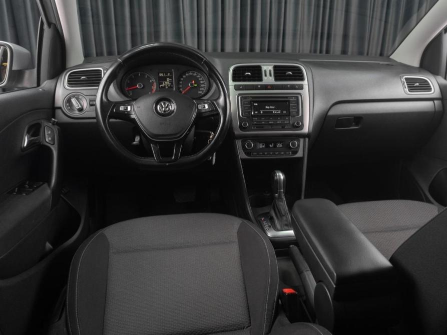 Volkswagen Polo V Рестайлинг Тюмень  - изображение 6