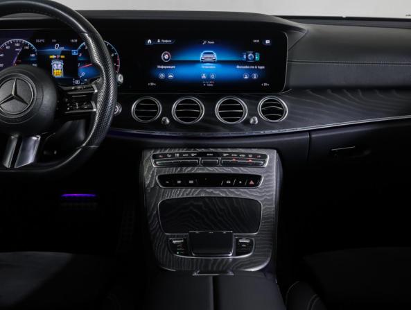 Mercedes-Benz E-Класс V (W213 S213 C238) Рестайлинг с пробегом 2021 года, цена 4 320 000 рублей, 96353 км, седан, Автокод Объявления