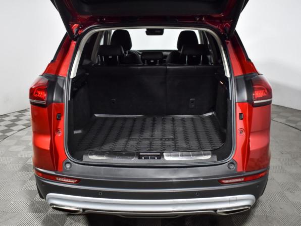 Geely Atlas Pro с пробегом 2023 года, цена 1 915 000 рублей, 77666 км, внедорожник, Автокод Объявления