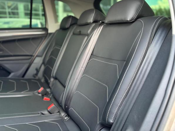 Volkswagen Tiguan II с пробегом 2019 года, цена 2 395 000 рублей, 176079 км, внедорожник, Автокод Объявления