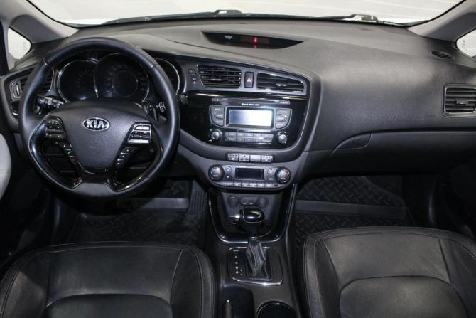 Kia Ceed II с пробегом 2013 года, цена 1 090 000 рублей, 123246 км, универсал, Автокод Объявления