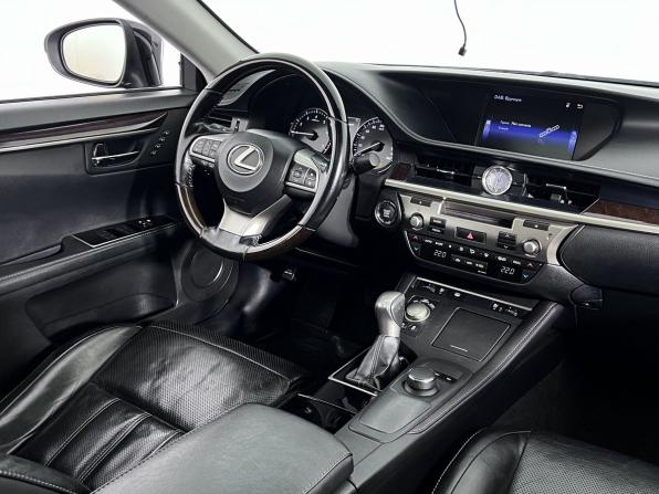 Lexus ES VI Рестайлинг с пробегом 2015 года, цена 2 350 000 рублей, 200000 км, седан, Автокод Объявления