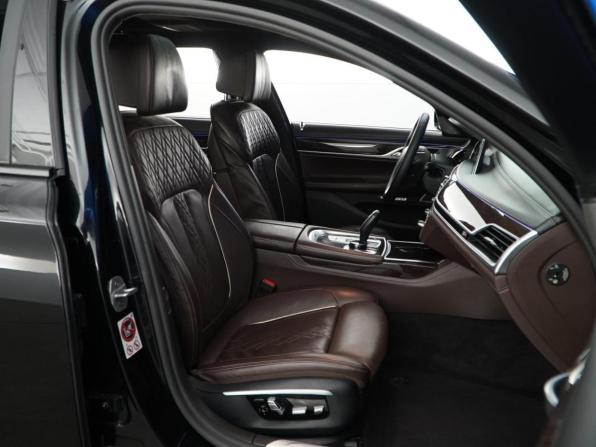 BMW 7 серии VI (G11/G12) с пробегом 2016 года, цена 4 050 000 рублей, 161766 км, седан, Автокод Объявления