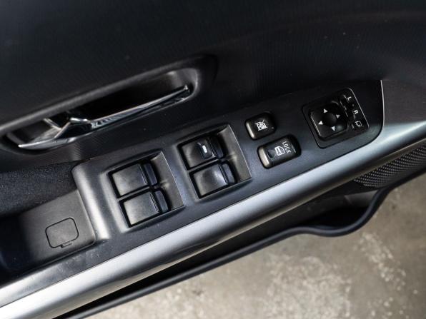 Mitsubishi Outlander II с пробегом 2007 года, цена 949 000 рублей, 193177 км, внедорожник, Автокод Объявления