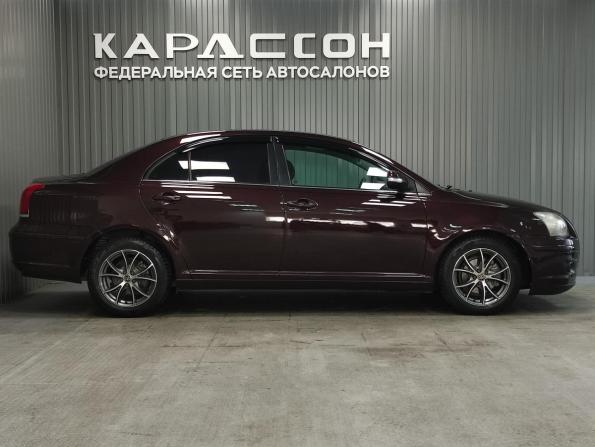 Toyota Avensis II Рестайлинг с пробегом 2006 года, цена 678 000 рублей, 189475 км, седан, Автокод Объявления