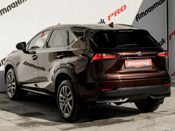 Lexus NX I с пробегом 2016 года, цена 2 550 000 рублей, 111458 км, внедорожник, Автокод Объявления