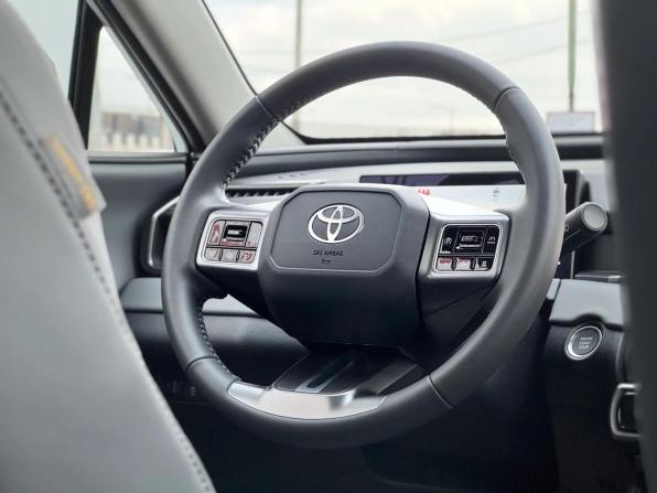 Toyota RAV4 VI (XA60) с пробегом 2026 года, цена 4 199 000 рублей, 10 км, внедорожник, Автокод Объявления