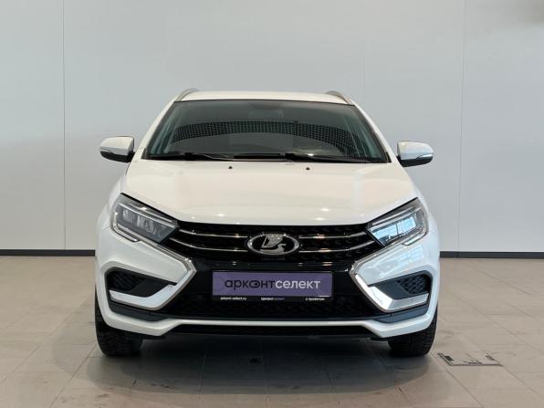 Lada (ВАЗ) Vesta I Рестайлинг (NG) с пробегом 2024 года, цена 1 470 000 рублей, 17736 км, универсал, Автокод Объявления