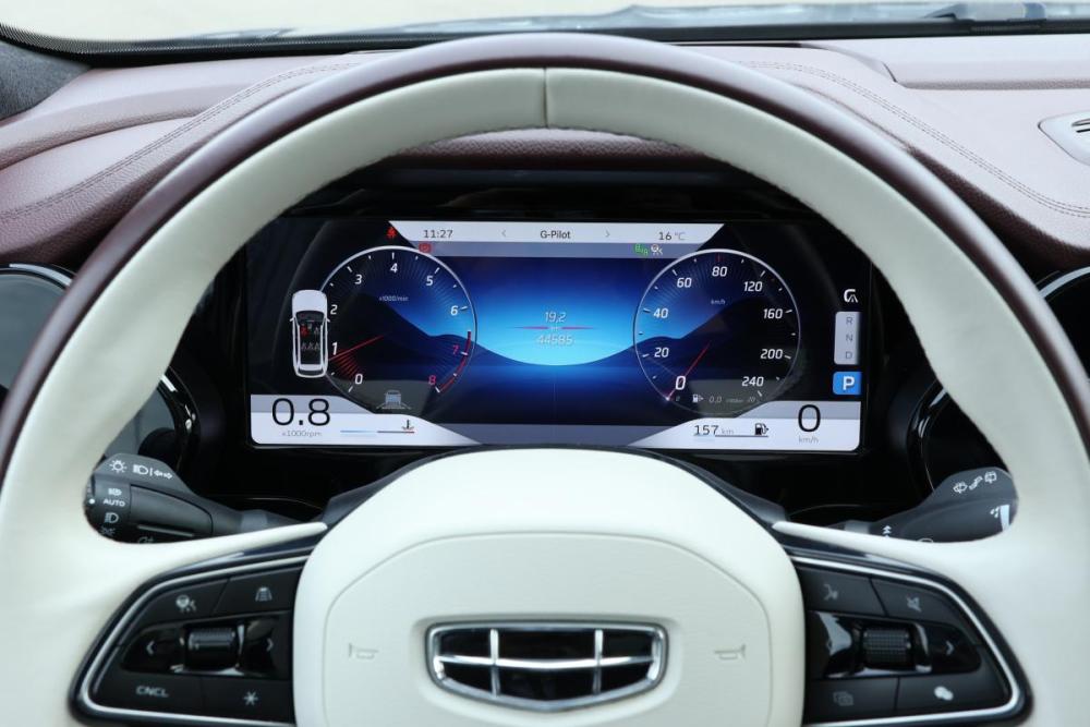 Geely Monjaro I Москва  - изображение 11