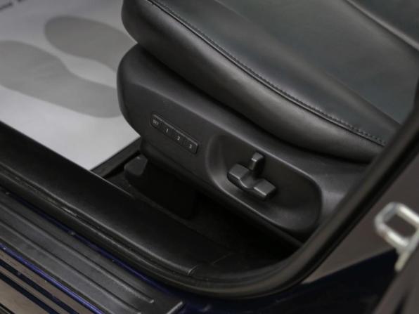 Mazda CX-7 I Рестайлинг с пробегом 2010 года, цена 549 000 рублей, 162755 км, внедорожник, Автокод Объявления