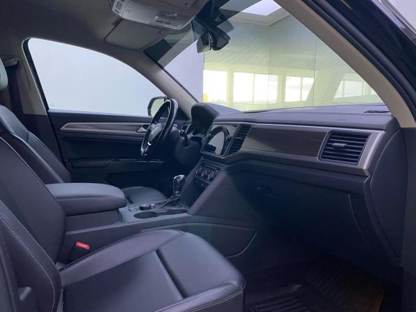Volkswagen Teramont I с пробегом 2019 года, цена 3 150 000 рублей, 172375 км, внедорожник, Автокод Объявления