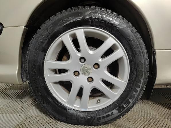 Peugeot 206 с пробегом 2009 года, цена 250 000 рублей, 201063 км, седан, Автокод Объявления