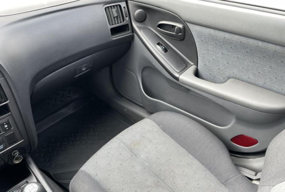 Hyundai Elantra III (XD2) Рестайлинг Иваново  - изображение 17