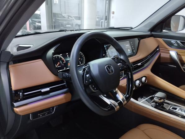 Changan CS95 I Рестайлинг 2 с пробегом 2023 года, цена 2 800 000 рублей, 60100 км, внедорожник, Автокод Объявления