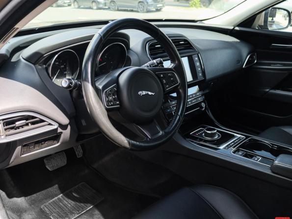 Jaguar XE I с пробегом 2016 года, цена 1 880 000 рублей, 99356 км, седан, Автокод Объявления