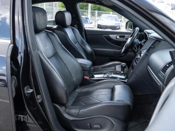 Infiniti FX II (S51) Рестайлинг с пробегом 2013 года, цена 1 699 000 рублей, 157233 км, внедорожник, Автокод Объявления