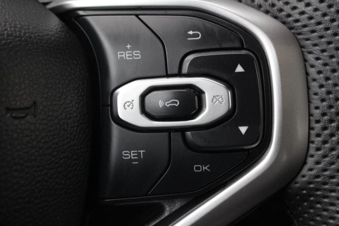 Haval Jolion I Рестайлинг с пробегом 2024 года, цена 2 160 000 рублей, 52213 км, внедорожник, Автокод Объявления
