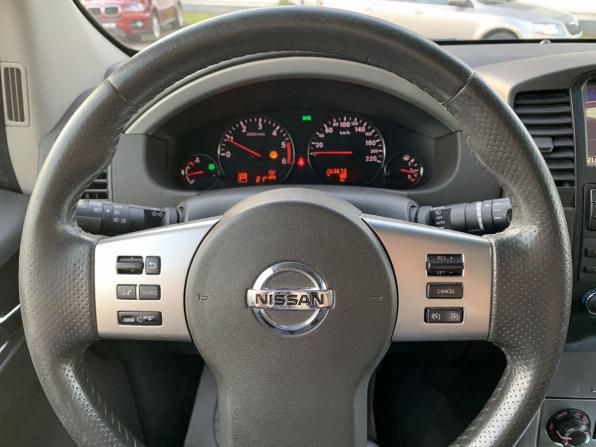 Nissan Pathfinder III Рестайлинг с пробегом 2013 года, цена 1 299 000 рублей, 263674 км, внедорожник, Автокод Объявления