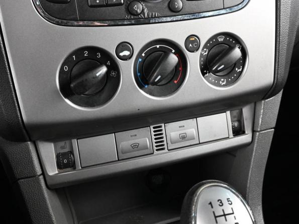 Ford Focus II Рестайлинг с пробегом 2010 года, цена 749 000 рублей, 139850 км, седан, Автокод Объявления