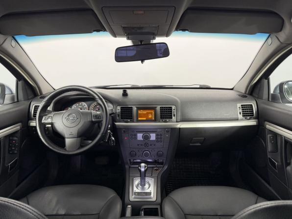 Opel Vectra C Рестайлинг с пробегом 2007 года, цена 550 000 рублей, 260000 км, седан, Автокод Объявления