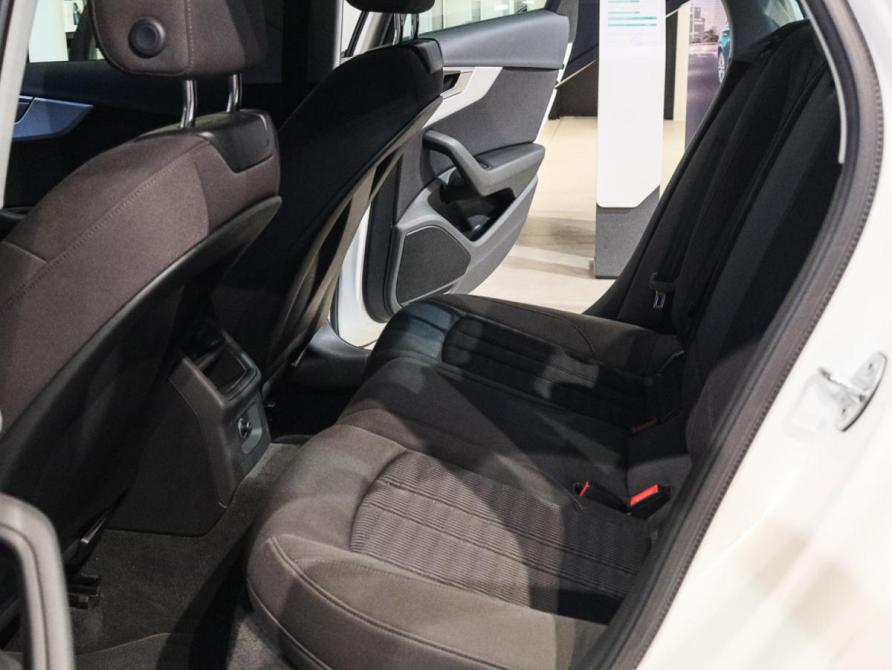 Audi A4 V (B9) Москва  - изображение 8