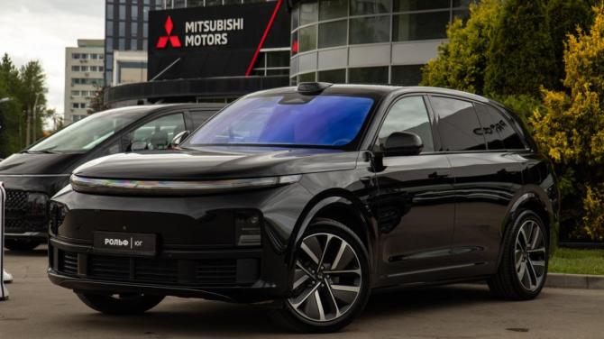 Li Auto (Lixiang) L7 I с пробегом 2023 года, цена 5 488 000 рублей, 52953 км, внедорожник, Автокод Объявления
