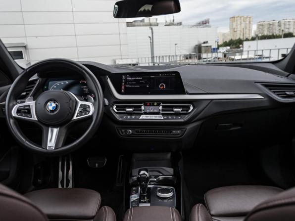 BMW 1 серии III (F40) с пробегом 2020 года, цена 3 419 000 рублей, 42628 км, хэтчбек, Автокод Объявления