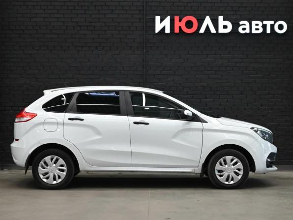 Lada (ВАЗ) XRAY I с пробегом 2018 года, цена 680 000 рублей, 121820 км, хэтчбек, Автокод Объявления
