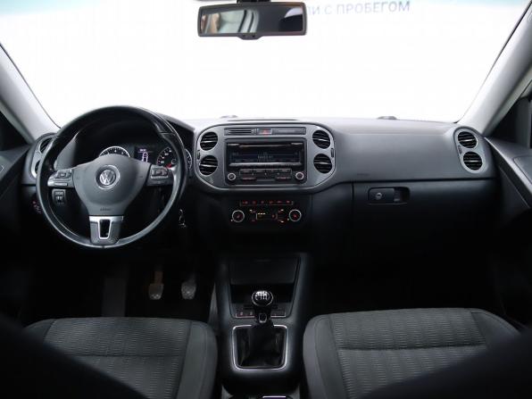 Volkswagen Tiguan I Рестайлинг с пробегом 2013 года, цена 1 000 000 рублей, 261341 км, внедорожник, Автокод Объявления