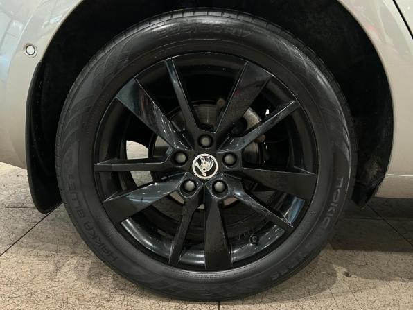 Skoda Octavia III (A7) с пробегом 2016 года, цена 1 349 000 рублей, 221489 км, лифтбек, Автокод Объявления