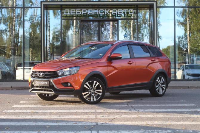 Lada (ВАЗ) Vesta I с пробегом 2018 года, цена 995 000 рублей, 86462 км, универсал, Автокод Объявления