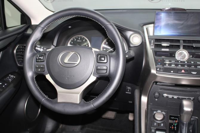 Lexus NX I с пробегом 2015 года, цена 3 500 000 рублей, 16300 км, внедорожник, Автокод Объявления