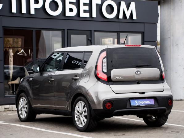 Kia Soul II Рестайлинг с пробегом 2018 года, цена 1 800 000 рублей, 53831 км, хэтчбек, Автокод Объявления