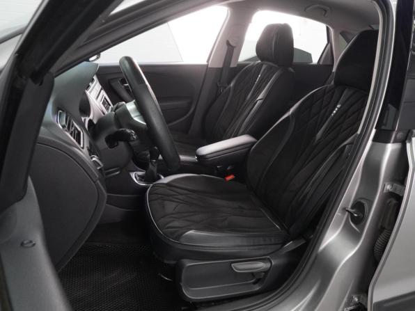 Volkswagen Polo V Рестайлинг с пробегом 2016 года, цена 1 113 000 рублей, 215108 км, седан, Автокод Объявления